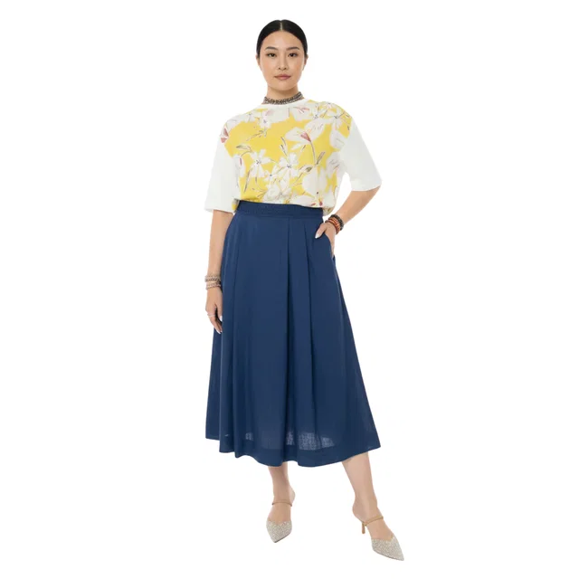 Loro Piana GONNA ZAIRA SUNNY REFLECT SKIRT( التنورة) from Luxury Promise