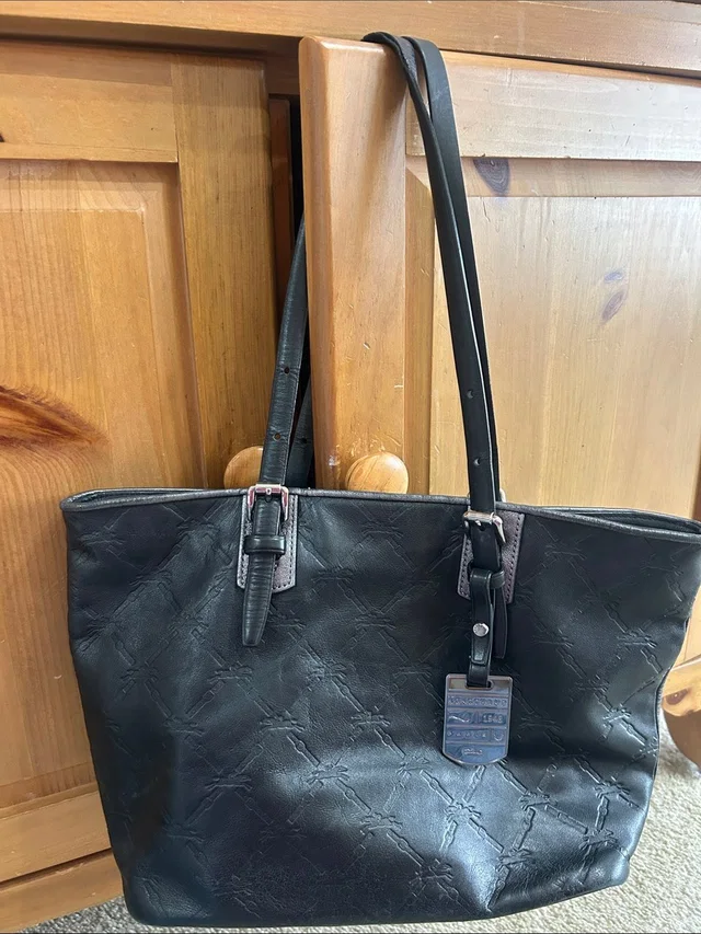 Longchamp Lm Cuir Black/Silver Tote Bag. Classic Never Out Of Style Toe in black|gray|silver from Poshmark