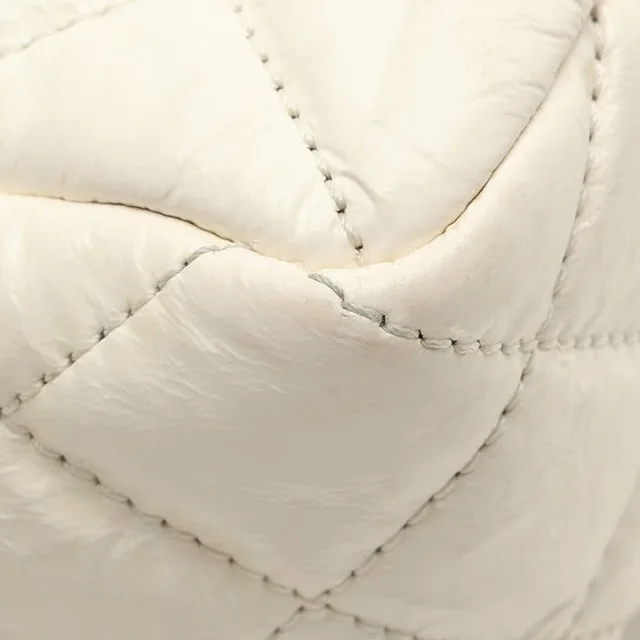 Chanel Medium Wavy CC Bag in Leather from A Retro Tale, photo 9 of 13