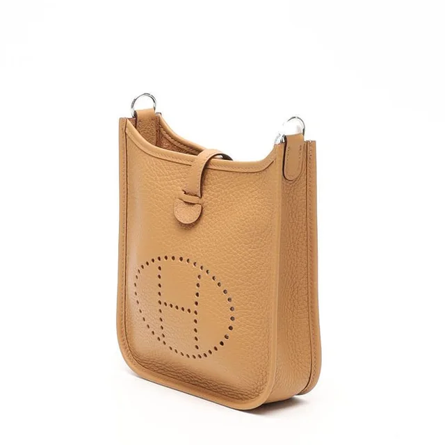 Hermès Biscuit Evelyne 16 TPM Taurillion Clemence Bag in Clemence leather from A Retro Tale, photo 2 of 10