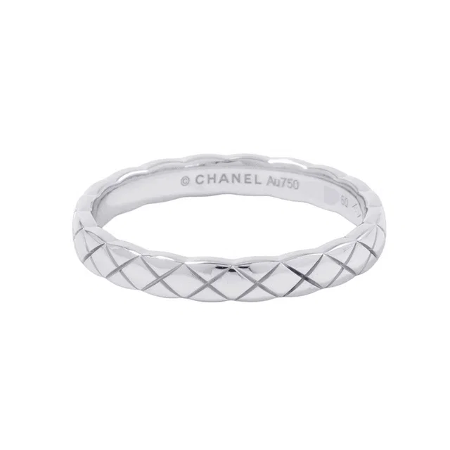 Chanel Coco Crush Collection Ring Size 60/#20 MiniJ11793 18K White Gold in White from GALLERY RARE