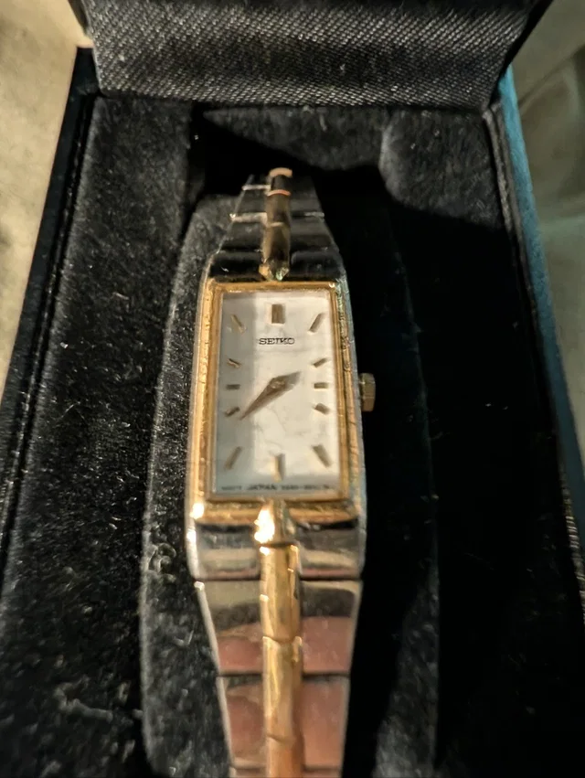 Wristwatch Vintage Seiko Ladies Square Dial Quartz in gold|gray|silver from Poshmark
