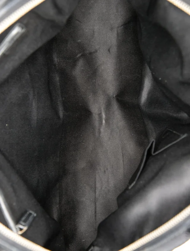 Signature Saint Laurent Rive Gauche Vintage in black Patent leather from The RealReal, photo 6 of 6