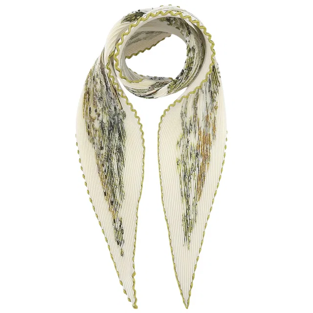 Hermès AU COEUR DESBOIS Pattern Pleated Scarf White/Green in White Silk from VINTAGE QOO TOKYO
