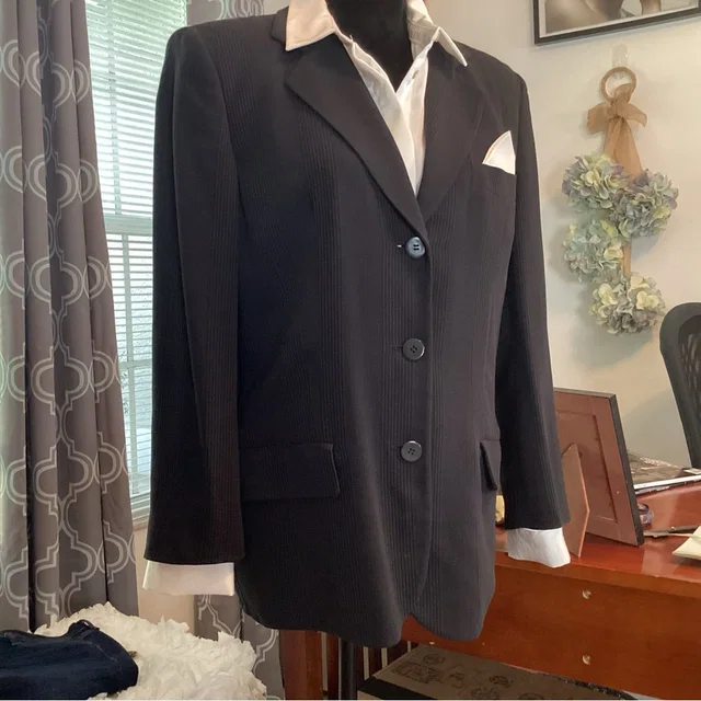 Giorgio Armani Vintage Jacket. Spring/Summer in black from Poshmark