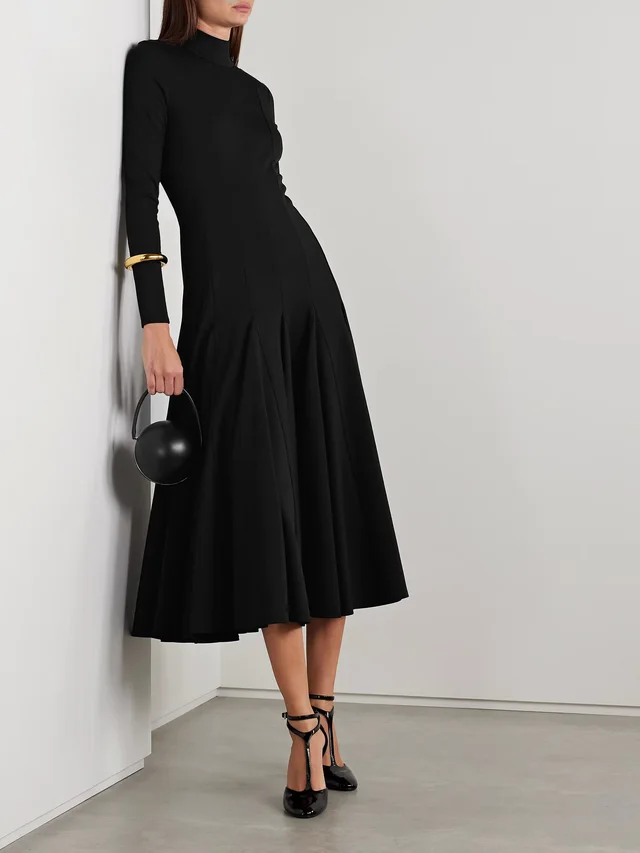 SALON 1884 Elodie wool-blend jersey turtleneck midi dress in Black, photo 2 of 2 from NET-A-PORTER (Canada)