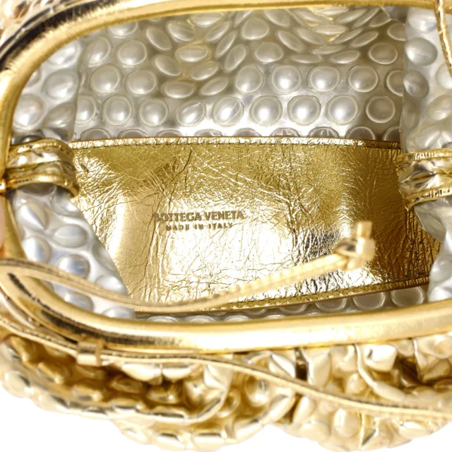 Bottega Veneta The Pouch Bubble Wrap Textured Leather Mini in Leather from Rebag, photo 5 of 6