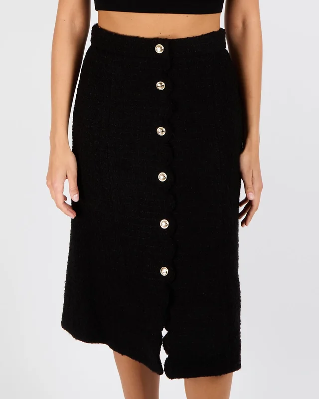 Chanel 20K Black Tweed Midi Skirt with Polished Gold CC Logo Buttons and Scalloped Trim Detail Size… in Black Tweed from Sellier, photo 2 of 2