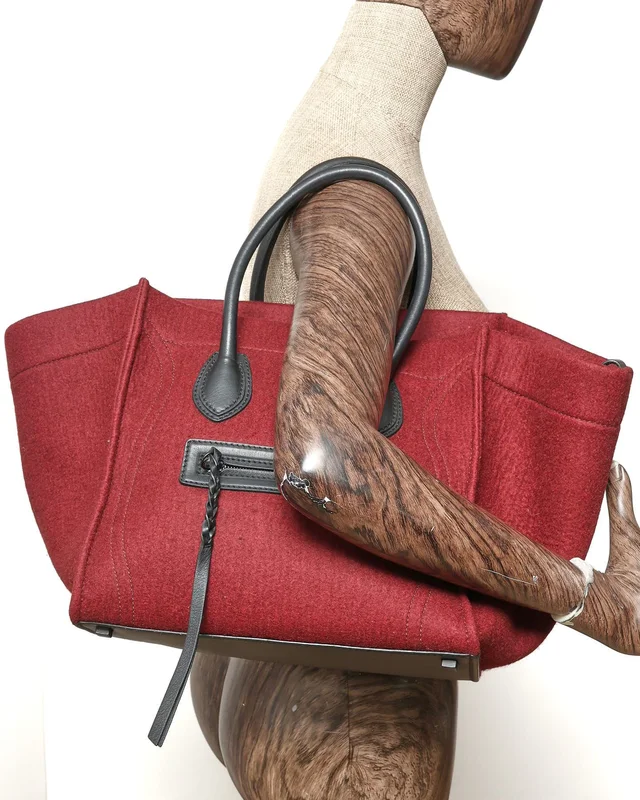 Celine Felt Luggage Phantom Bag in Leather from A Retro Tale, photo 7 of 7
