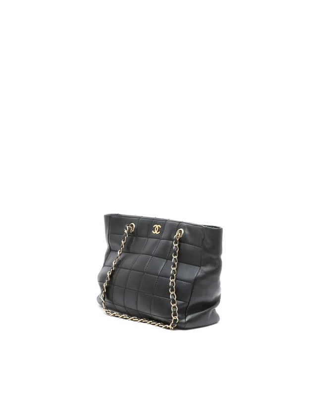 Chanel Chocolate Bar Tote Bag in Brown Leather from A Retro Tale, photo 2 of 10