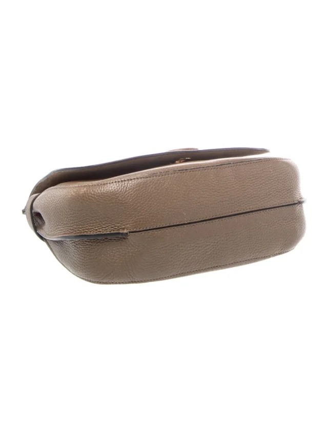 Mulberry Top Handle Bag in Leather from The RealReal, photo 5 of 6