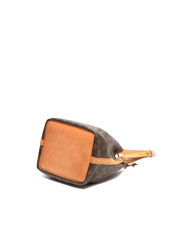 Louis Vuitton Monogram Petit Noé Bag in Coated canvas from A Retro Tale, photo 5 of 9