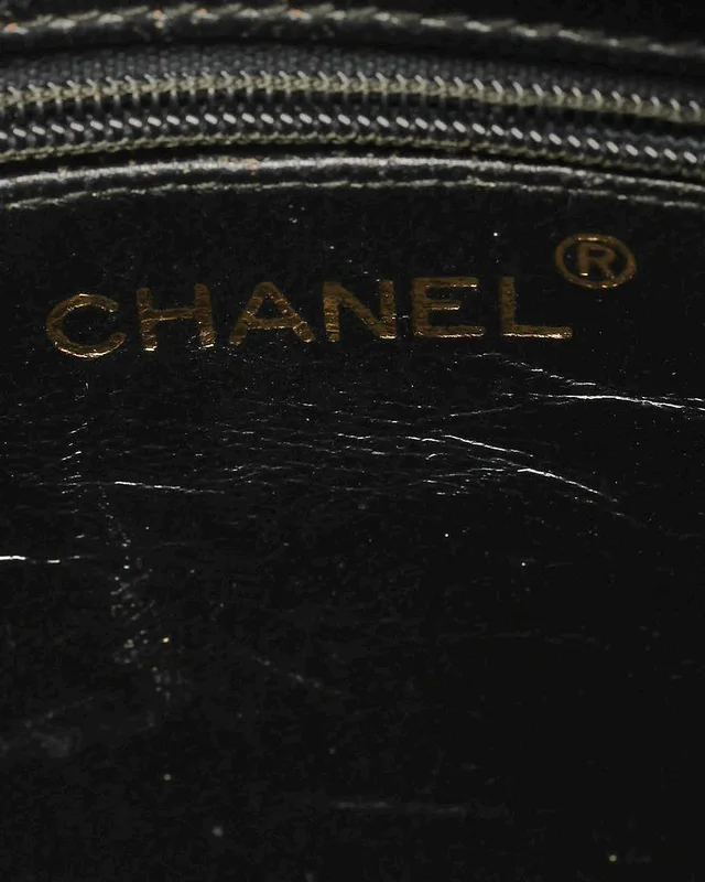 Chanel CC Tassel Bag in Suede from A Retro Tale, photo 8 of 11