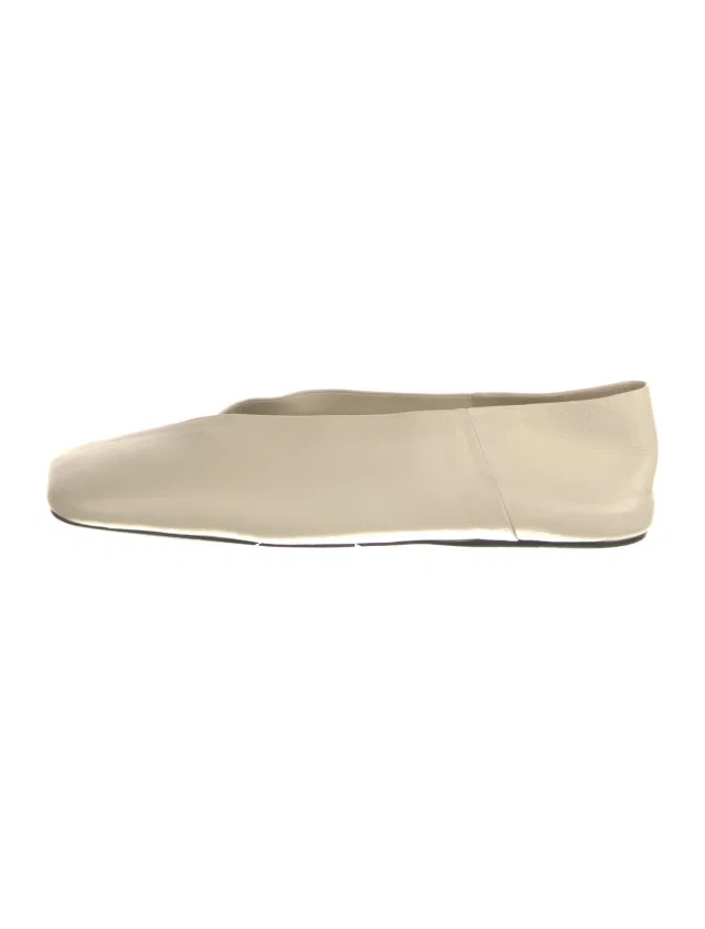 Jil Sander Leather Flats in Leather from The RealReal