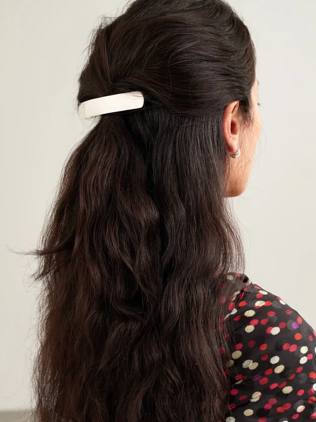 SOPHIE BUHAI Silver hair clip in Metallic, photo 2 of 2 from NET-A-PORTER (Canada)