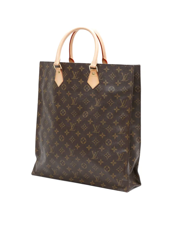 Louis Vuitton Monogram Sac Plat Bag in Coated canvas from A Retro Tale, photo 2 of 9