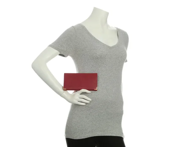Gucci Raspberry Leather Continental Wallet in Leather from Ann's Fabulous Finds, photo 9 of 9