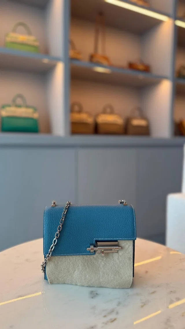 Hermès Verou 18 Blue Jean Clemence in Blue Clemence leather from Luxury Promise