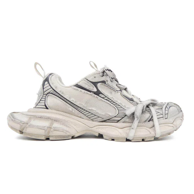 Balenciaga 3XL Sneakers from LuxUness