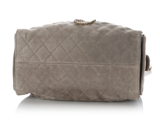 Chanel Medium Gray Suede 25 Bag in Grey Suede from Ann's Fabulous Finds, photo 6 of 9