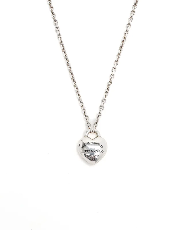 Return to Tiffany Full Heart Silver Necklace in Silver from A Retro Tale