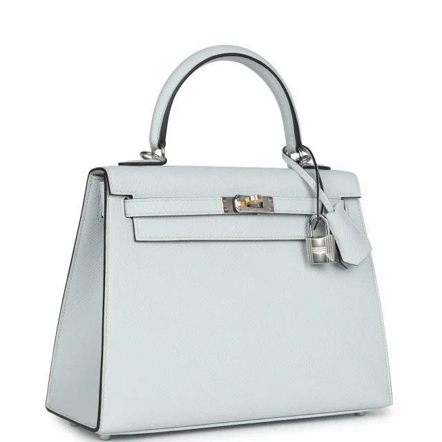 Hermès Kelly Sellier 25 Gris Platine Epsom Electrum Hardware in Grey Epsom leather from Madison Avenue Couture, photo 2 of 9