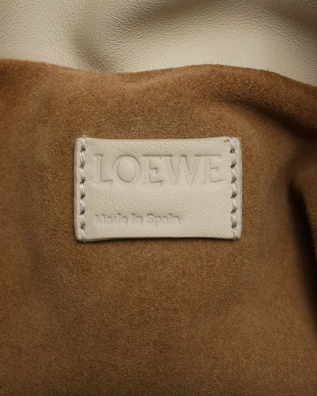 Loewe Medium Flamenco Clutch Bag in Suede from A Retro Tale, photo 7 of 8