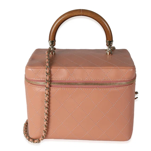 Chanel Pink Quilted Lambskin Knock On Wood Vanity Case Leather Handbag in Pink Lambskin from HEWI