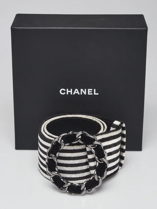 Chanel Black/White Stripe Velour Wide Chain Belt Size 75/30 in Black from Yoogis, photo 2 of 7