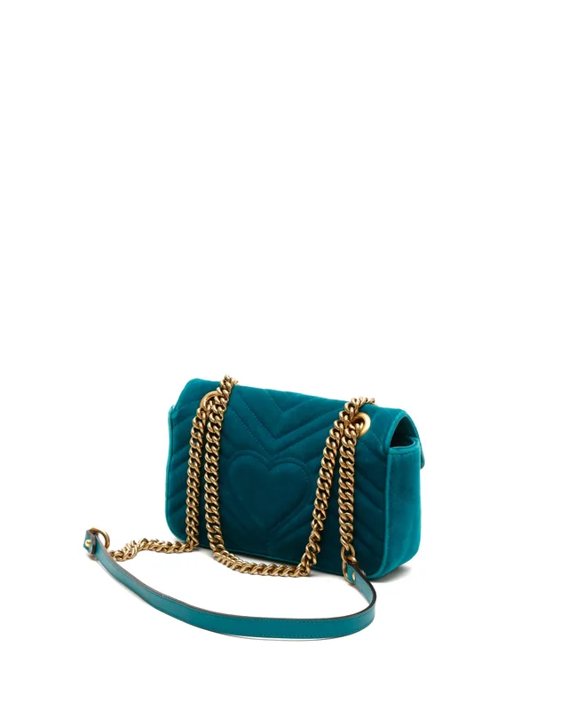Gucci Small Velvet Marmont Bag in Velvet from A Retro Tale, photo 3 of 7