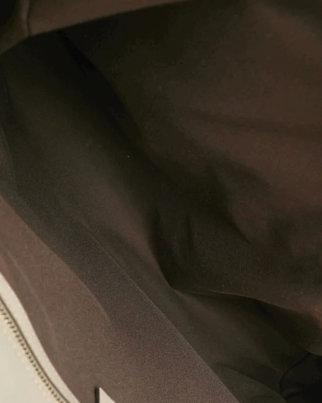 Gucci Guccissima Piston Tote Bag in Leather from A Retro Tale, photo 7 of 8