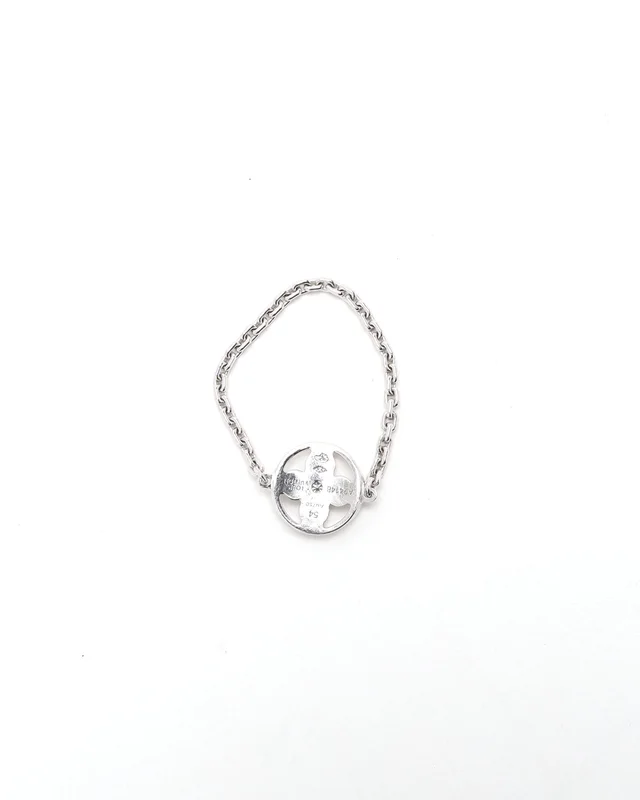 Louis Vuitton Chain Idylle Blossom Diamond 18kt White Gold Ring in White from A Retro Tale, photo 2 of 3
