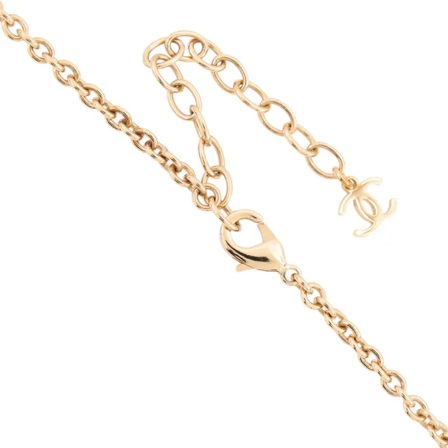 Chanel CC Logo Heart Necklace Gold Plated Faux Pearl Rhinestone in Gold from GALLERY RARE, photo 5 of 12
