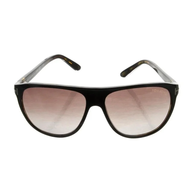 Tom Ford Men's Wayfarer Sunglasses - Black/Brown in brown|red|black from Depop, photo 2 of 8