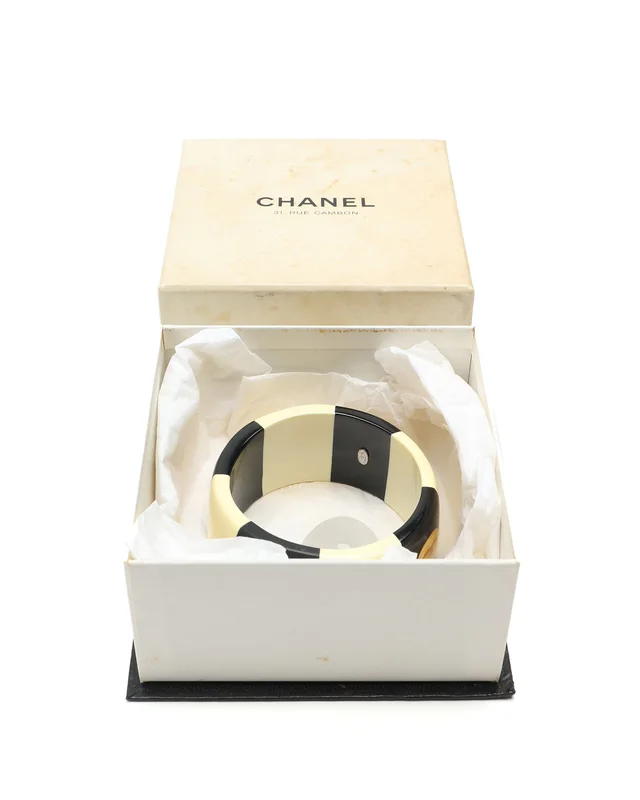 Chanel Coco Mark Resin Bangle in Resin from A Retro Tale, photo 2 of 2
