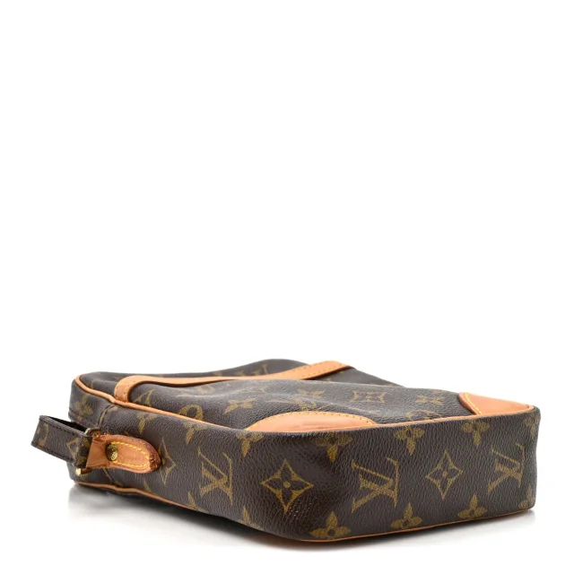 Louis Vuitton Monogram Danube 21 in Caviar leather from FASHIONPHILE, photo 4 of 13