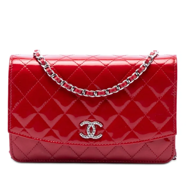 Red Chanel CC Quilted Patent Brilliant Wallet On Chain Crossbody Bag in Red Patent leather from Designer Revival