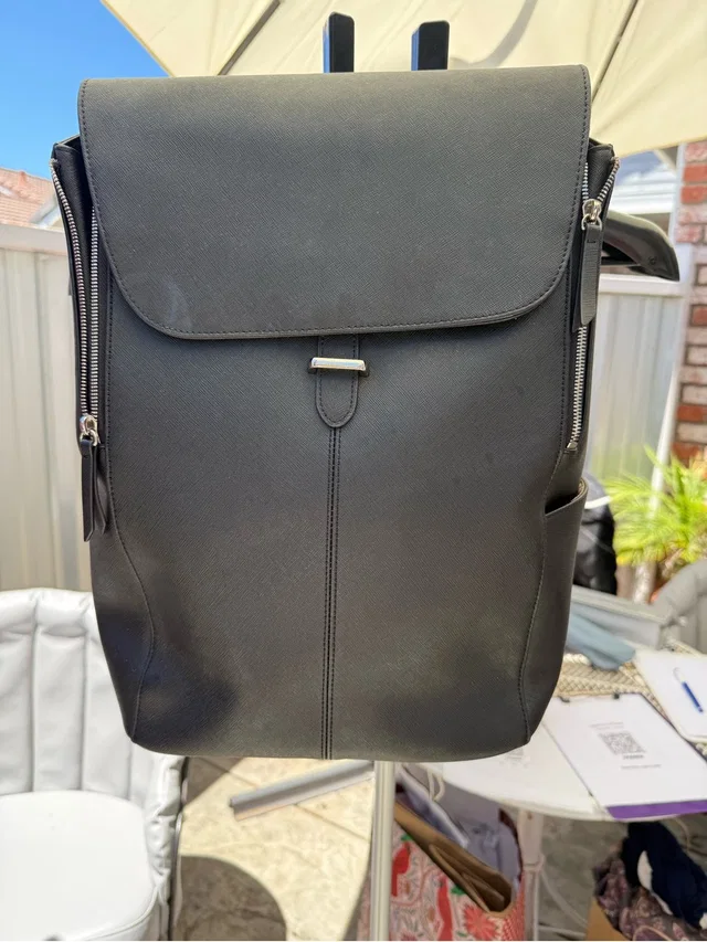 Samsonite Urban Computer Backpack - Sleek Minimal Design in black from Poshmark