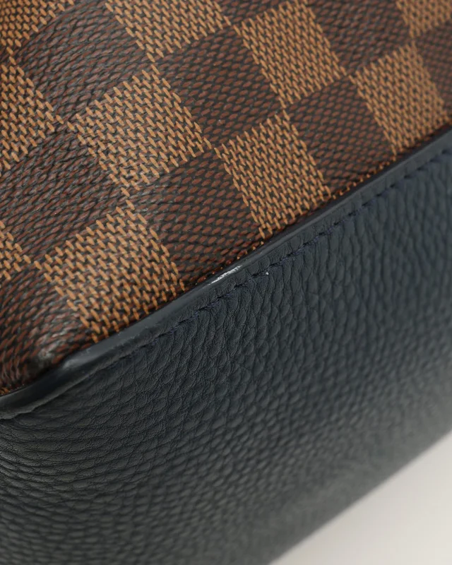 Louis Vuitton Damier Ebene Tote Bag in Brown Canvas from A Retro Tale, photo 7 of 9