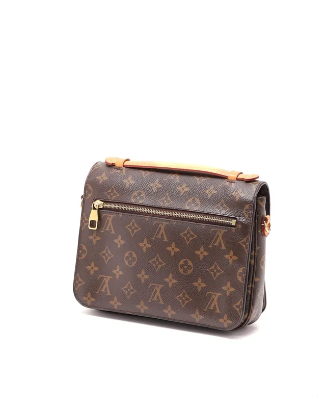 Louis Vuitton Monogram Pochette Métis Bag in Coated canvas from A Retro Tale, photo 3 of 9