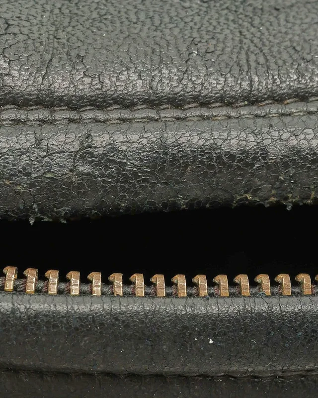 Chanel CC Camera Bag in Leather from A Retro Tale, photo 7 of 11