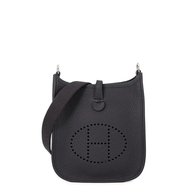 Hermès Evelyne Long Amazon Caban Taurillon Clemence Size TPM in Clemence leather from GALLERY RARE
