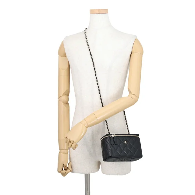 Chanel Matelasse Vanity ChainShoulder Bag BlackAP1341 Caviar Leather Size 360 in Caviar leather from GALLERY RARE, photo 4 of 10