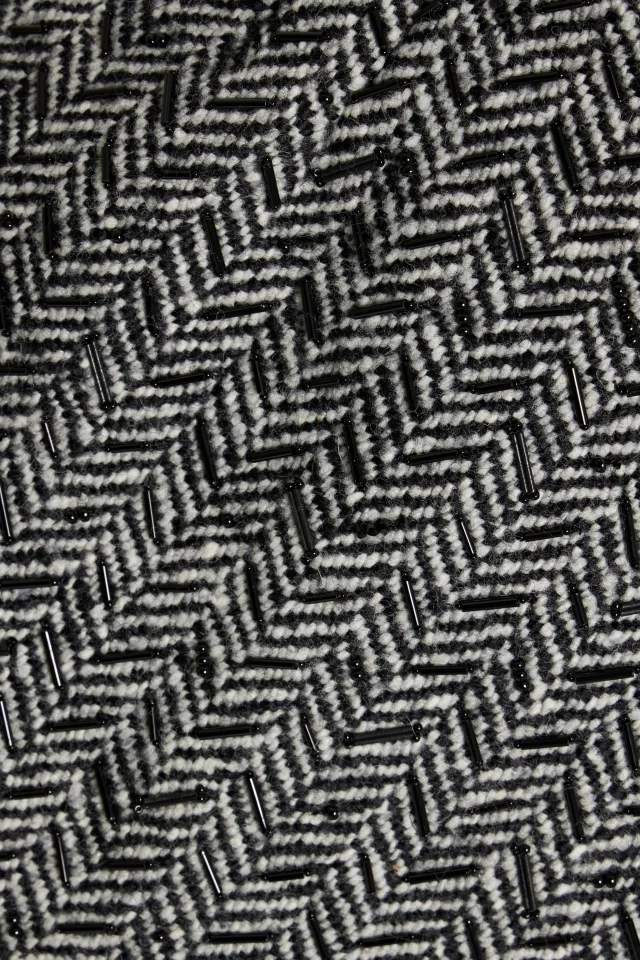 Valentino Garavani Embellished Houndstooth Wool-Blend Tweed Mini Skirt in Black, photo 4 of 4 from THE OUTNET