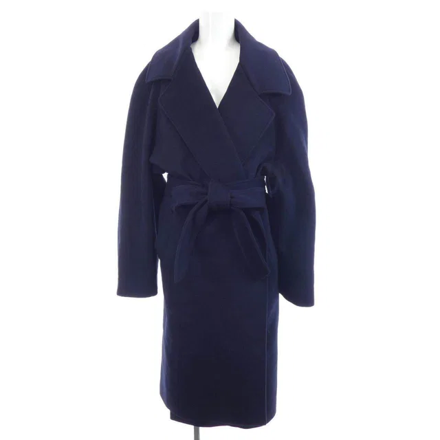 Balenciaga GARDE-ROBE Cashmere Coat in Cashmere from LuxUness