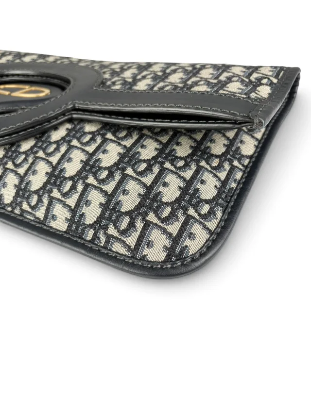 Dior Navy Oblique XL Fold Over Clutch in Navy Canvas from Season 2 Consign, photo 6 of 8