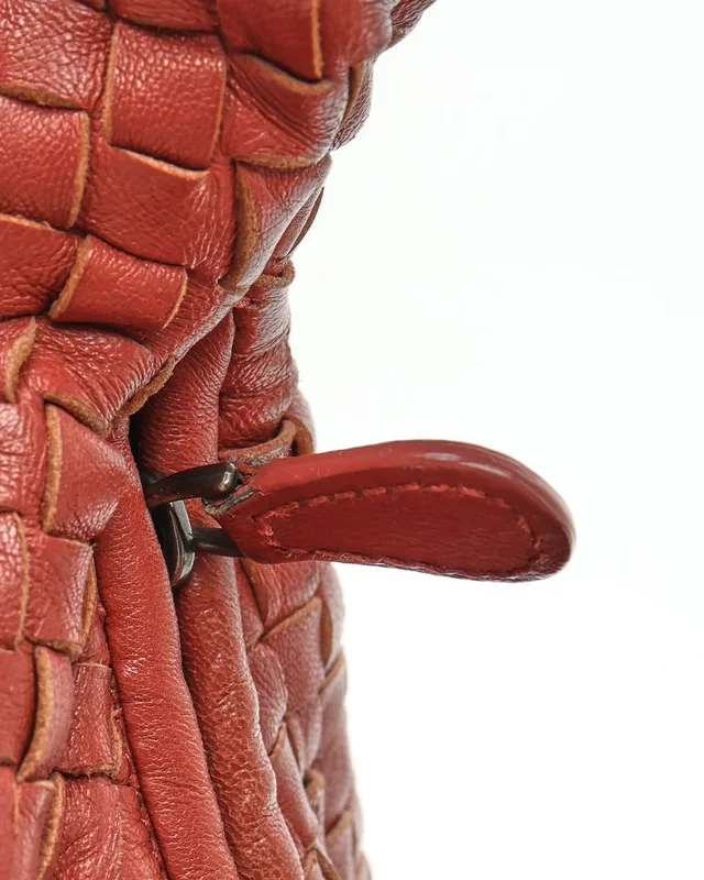 Bottega Veneta Large Intrecciato Hobo Bag in Woven leather from A Retro Tale, photo 7 of 13