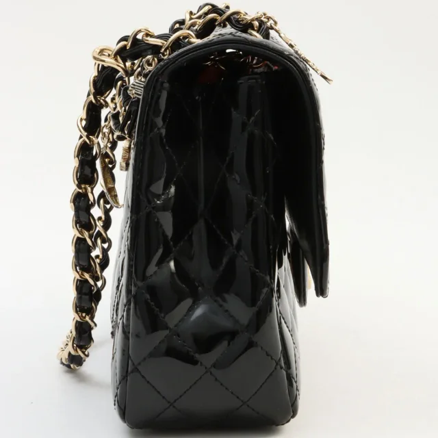 Chanel Circa 2009 Patent Multicharm CC Turnlock Chain Bag Black in Black Patent leather from VINTAGE QOO TOKYO, photo 3 of 13