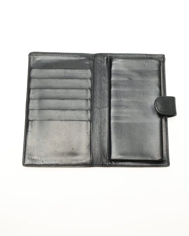 Chanel Caviar Bi-Fold Wallet in Caviar leather from A Retro Tale, photo 8 of 9