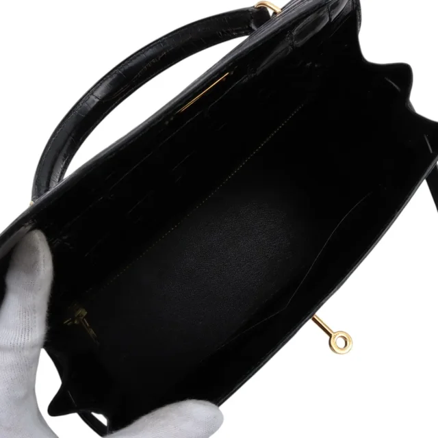 Hermès 1991 Alligator Kelly 28 Black in Black Crocodile from VINTAGE QOO TOKYO, photo 6 of 17